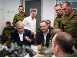 Rezim Zionis Israel sesumbar siap untuk mengembalikan Republik Islam Iran ke “Zaman Batu”.