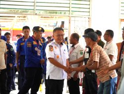 Garda Terdepan di Desa, Wabup Konawe Bekali Relawan Redkar Tangani Kebakaran